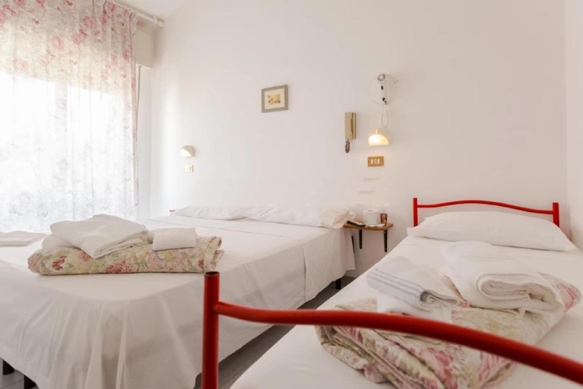 Hotel Donati Rimini Esterno foto